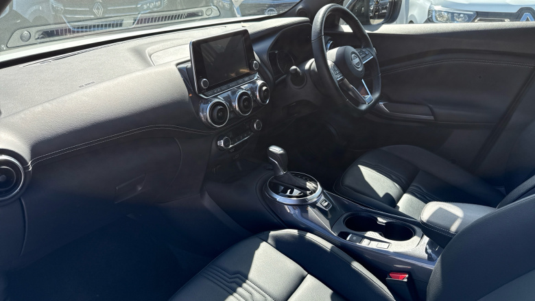 Nissan Juke 1.6 Hybrid Tekna 5dr Auto Hybrid Hatchback